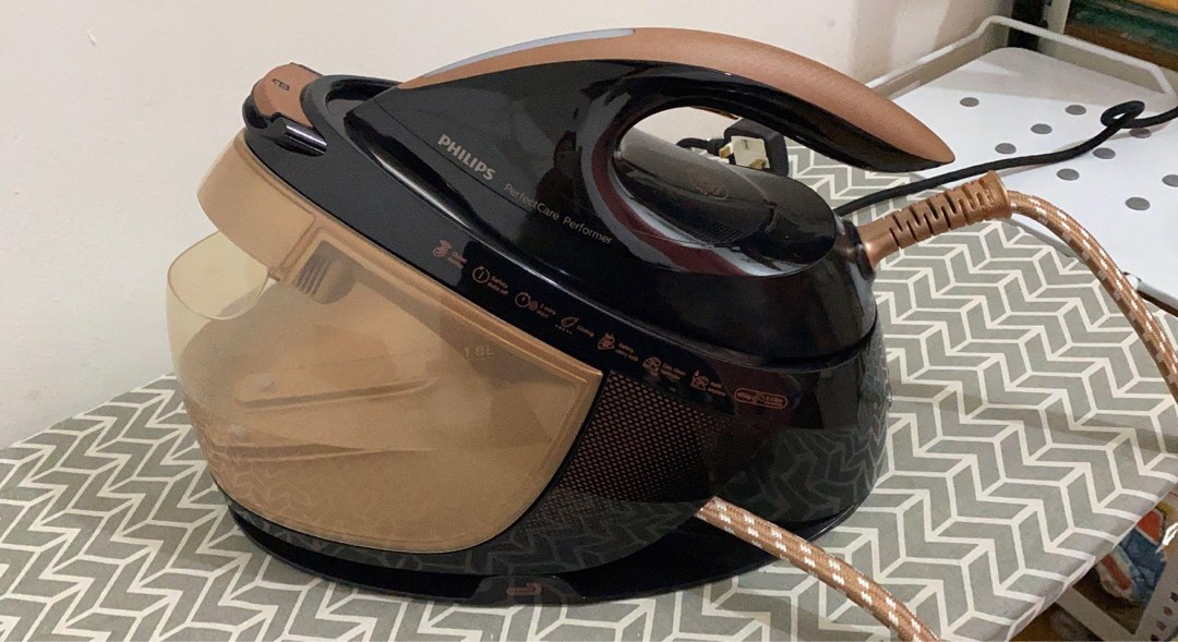 IRON STEAM PHILIPS & IRON BOARD BRAND NEW, Furniture & Home Living