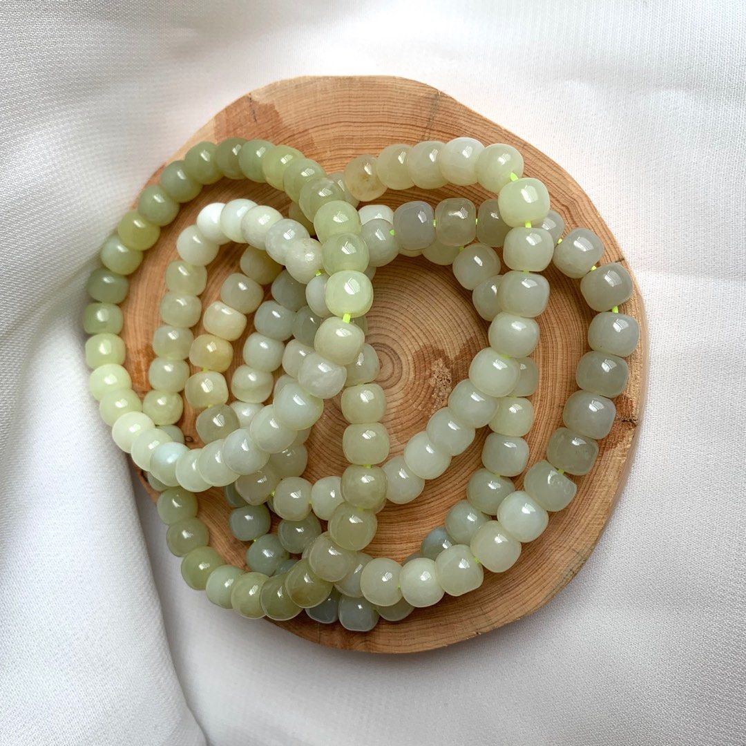Jade Bracelet, Women's Fashion, Jewelry & Organisers, Bracelets on
