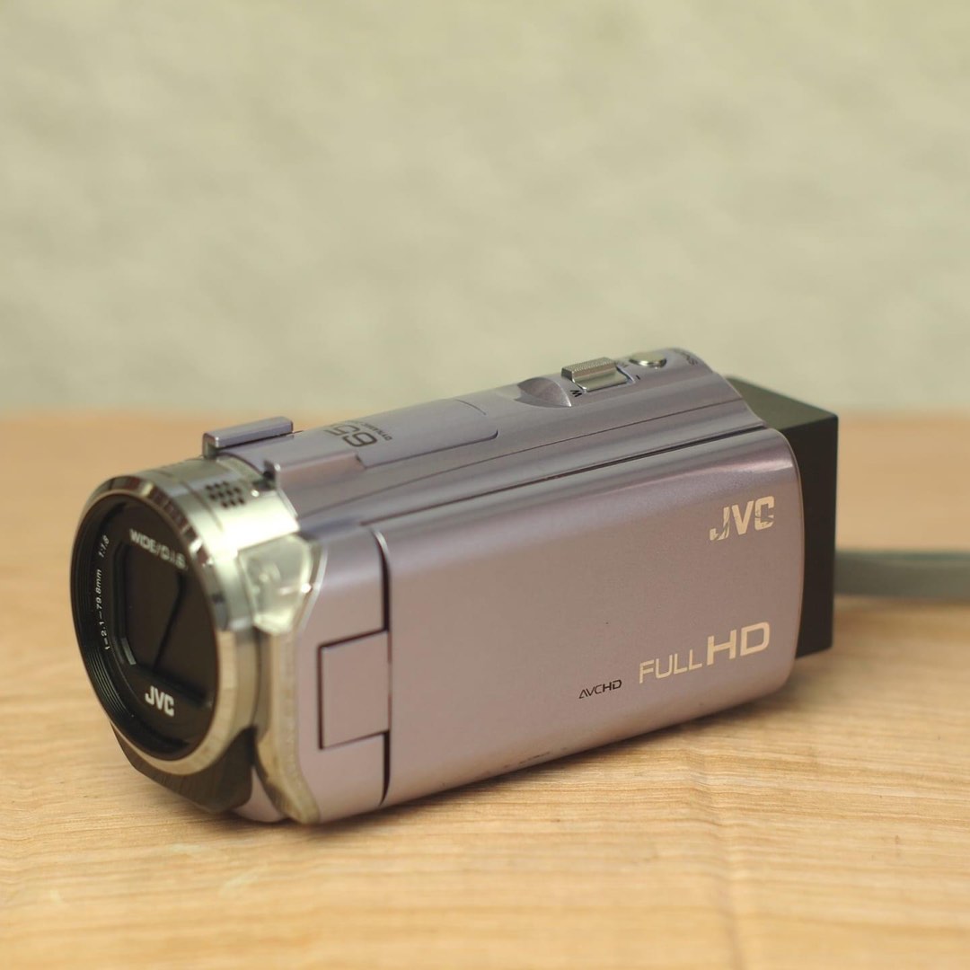 JVCKENWOOD JVC ビデオカメラ EVERIO 内蔵メモリー32GB ブラウン GZ-E765-T - カメラ