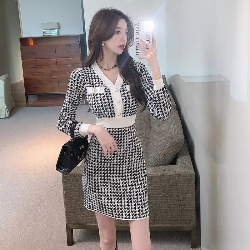 Ladies long sleeve Checkered Dress one size autumn winter dress casual dress stretchable material instock size S