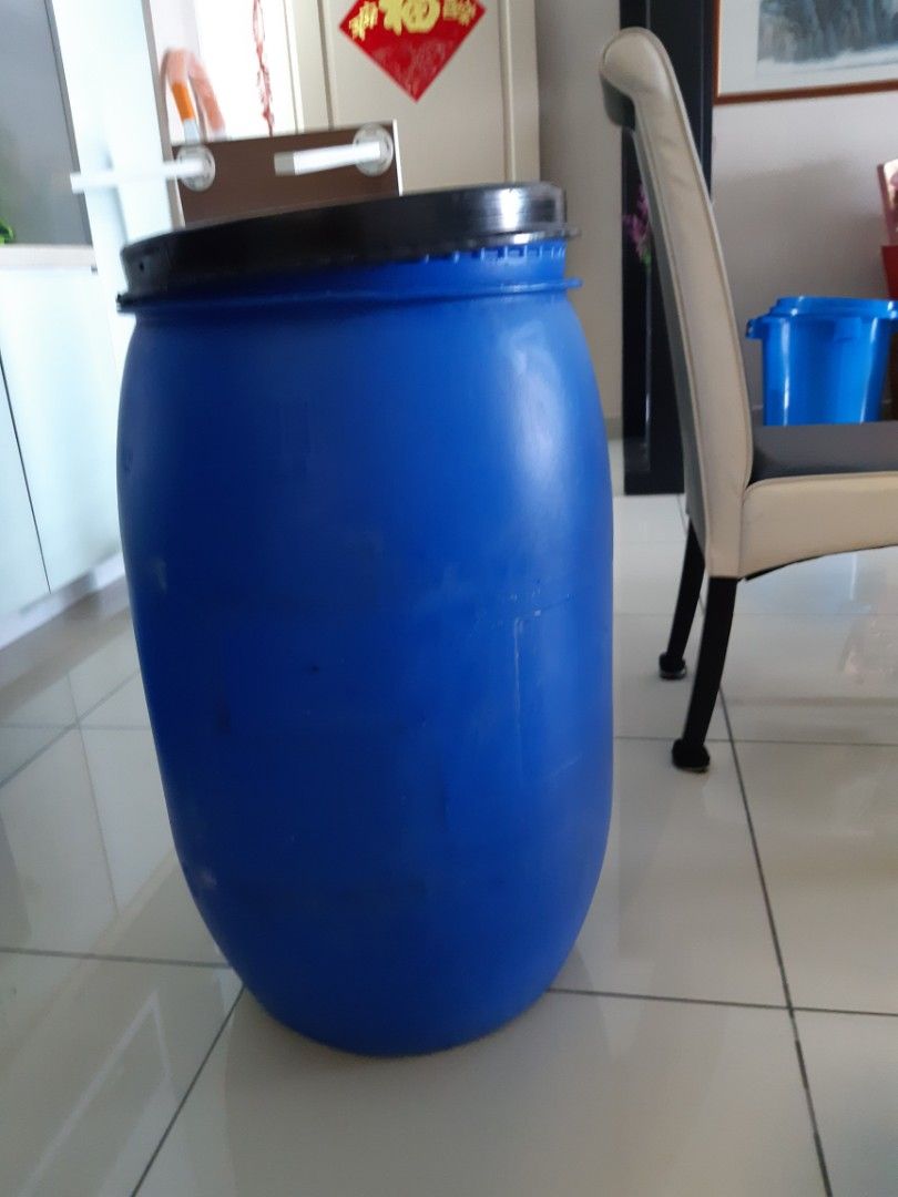 Large water barrel for storage of water, Furniture & Home Living