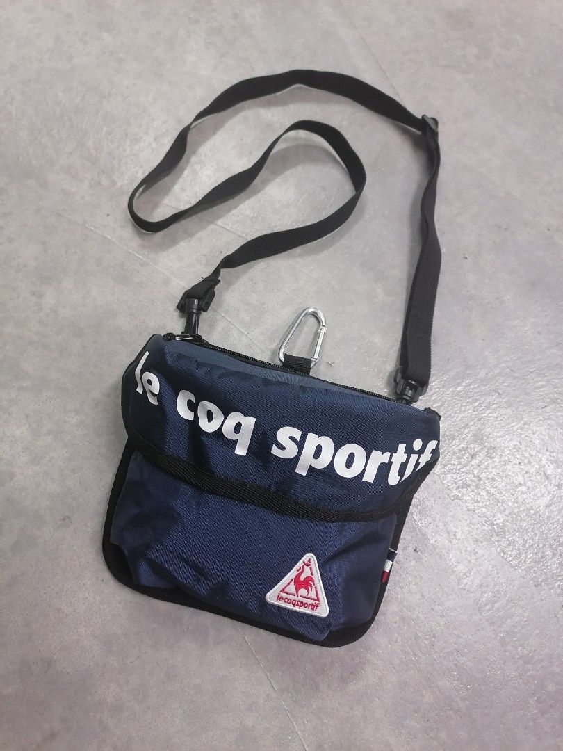 Le coq sportif sling bag