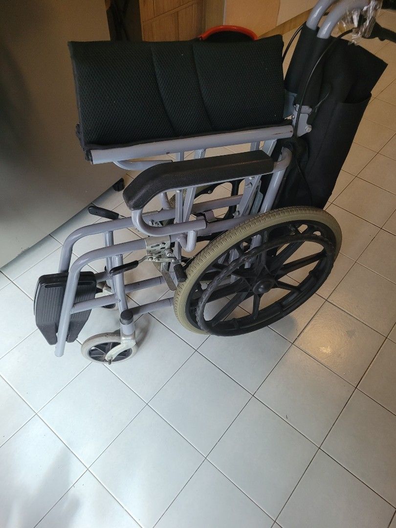 Lightweight wheelchair, Health & Nutrition, Assistive & Rehabilatory