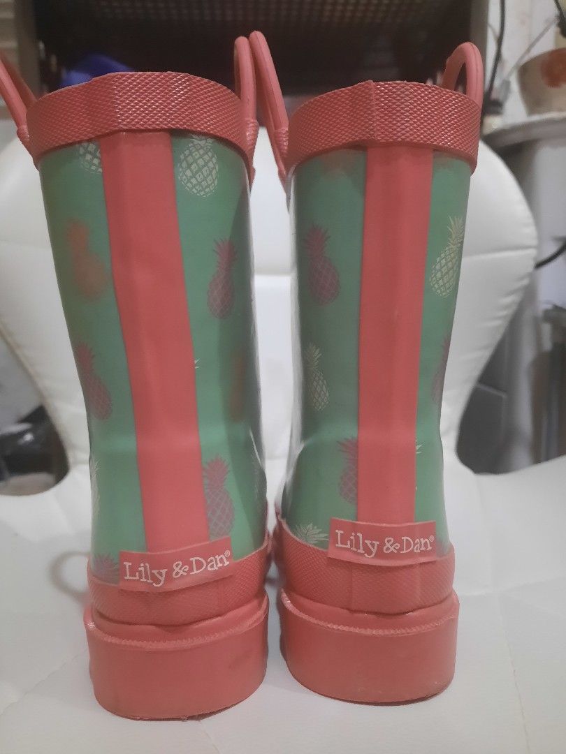 Lily & shop dan rain boots
