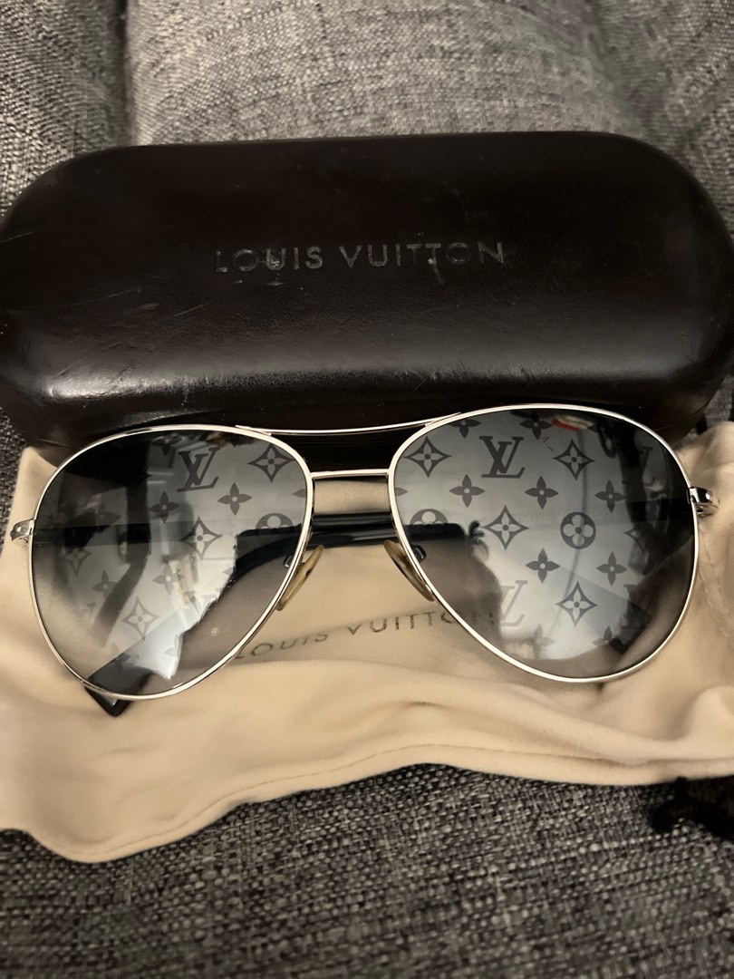 Louis Vuitton Sunglasses 💯 Authentic with receipt copy, Luxury,  Accessories on Carousell