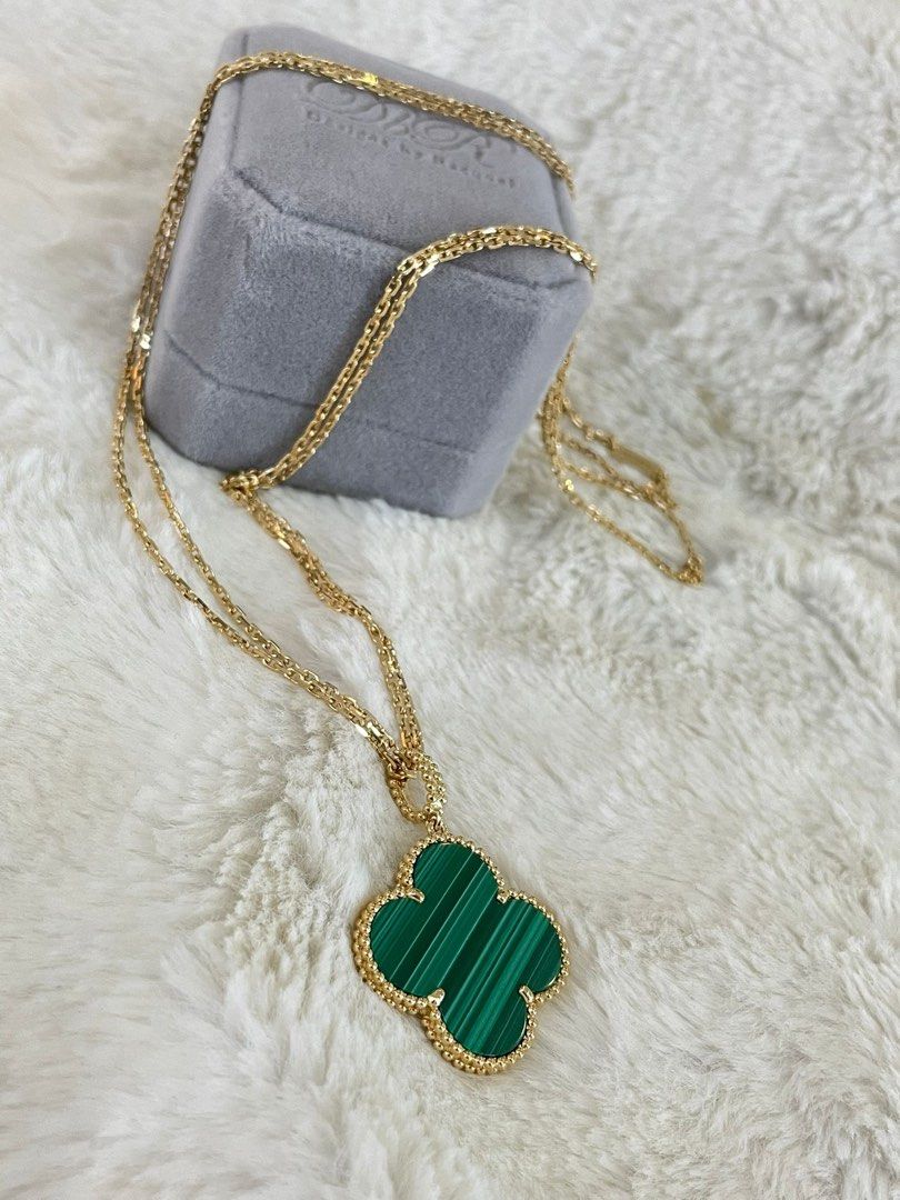 VCA Magic Alhambra Necklace Malachite Long Necklace Women s