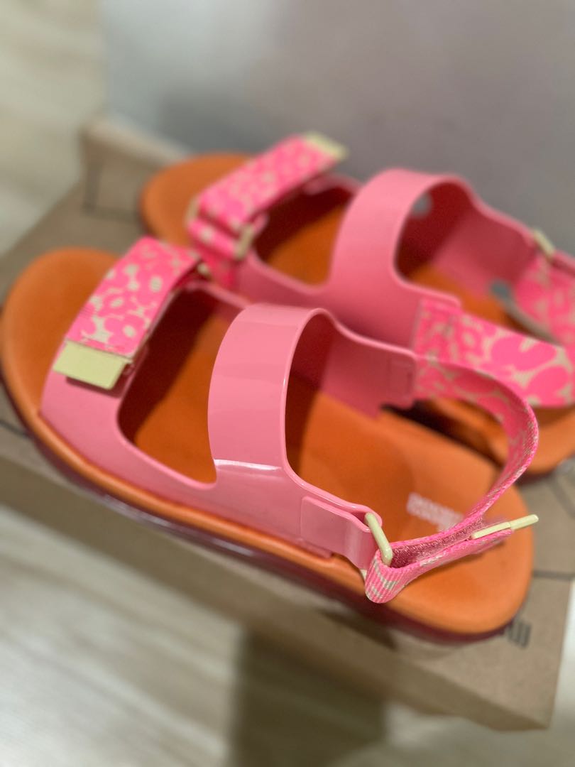 MELISSA sandals, Women's Fashion, Women's Shoes on Carousell