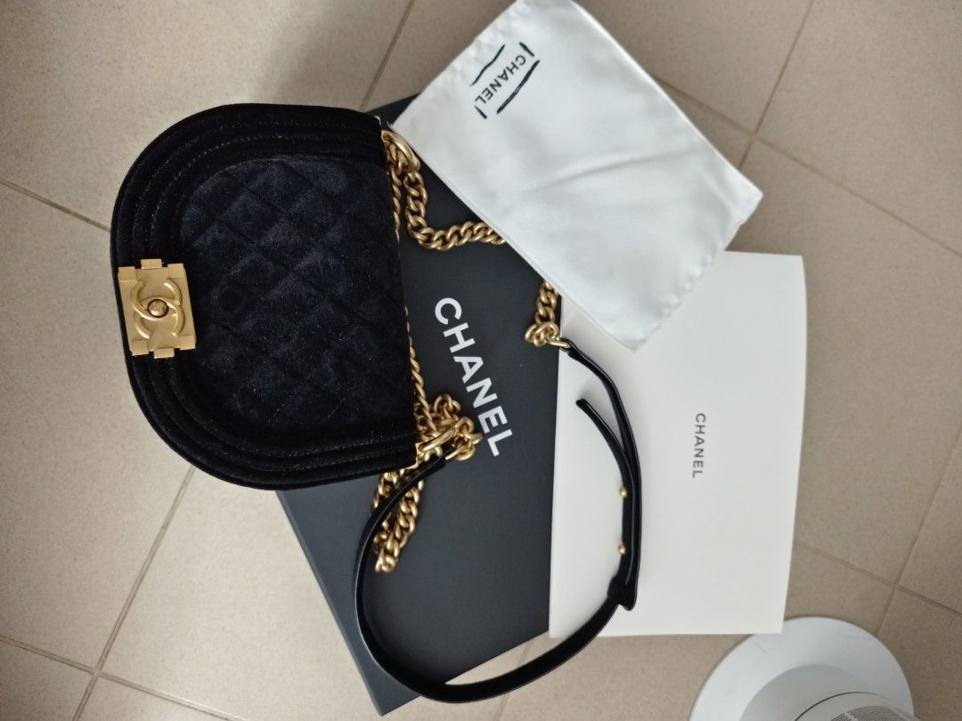 Mini Boy Chanel Messenger Bag (Black Velvet), Luxury, Bags