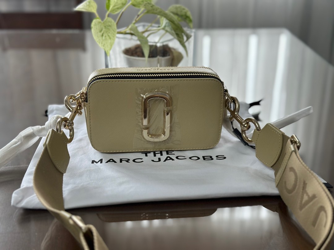 Mj snapshot, Luxury, Bags & Wallets on Carousell