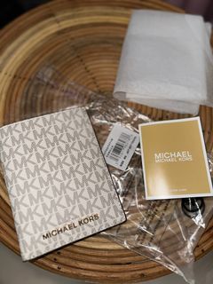 MK passport holder