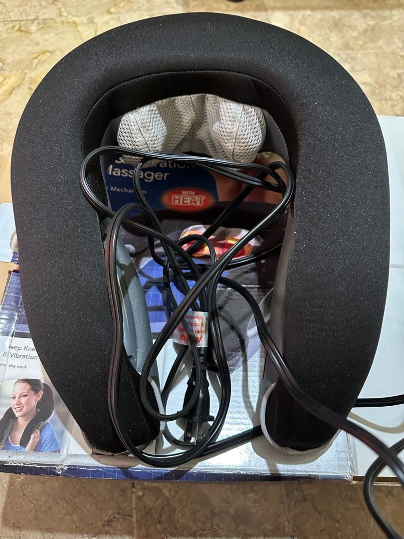 Neck massager shiatsu & vibrator (Category: Massage Devices) located in Quezon City. Submitted by girlista_me (Listing ID 1212664971, Image 2). Description: .