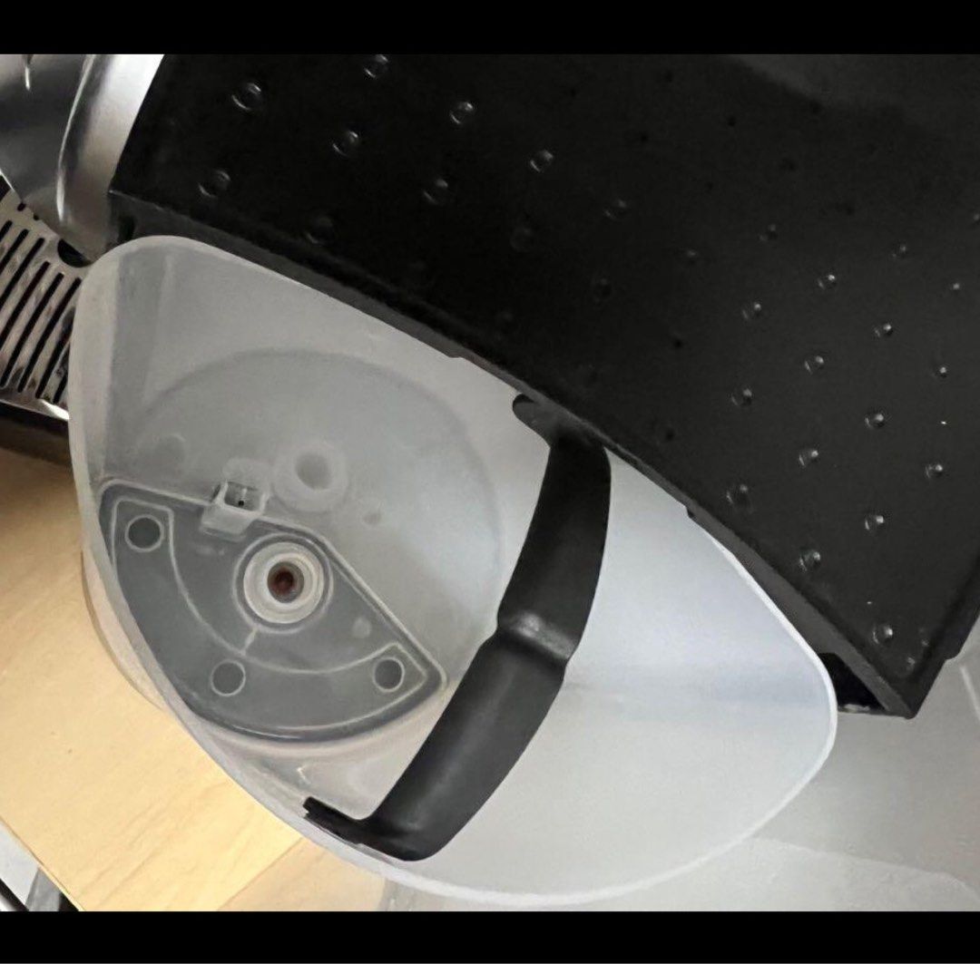 Nespresso Gemini CS 220 pro, TV & Home Appliances, Kitchen Appliances