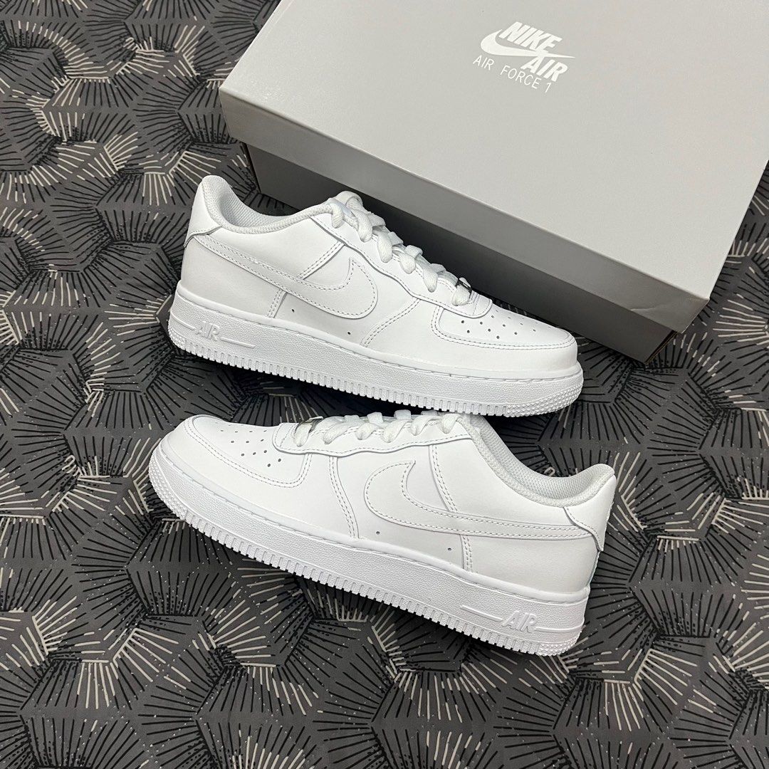 womens air force 1 triple white