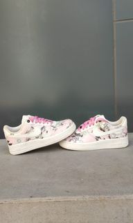 （分類：）位於 。 由 moon.walk 提交（商品編號 1212652517，圖片 1）。簡介： 。