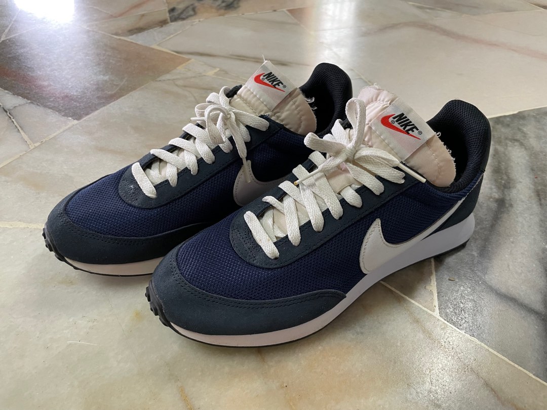 Nike daybreak navy hotsell