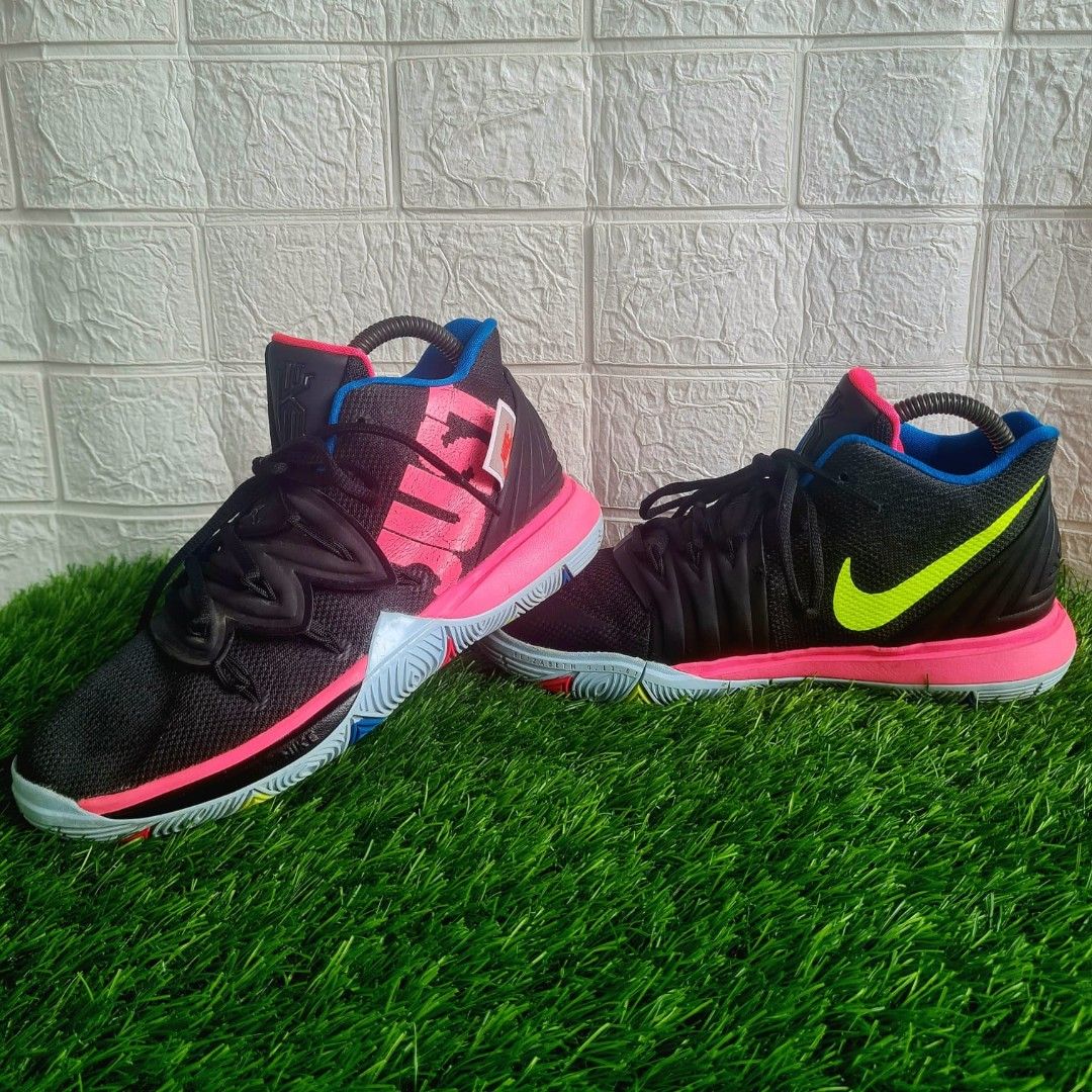Kyrie deals 5 38