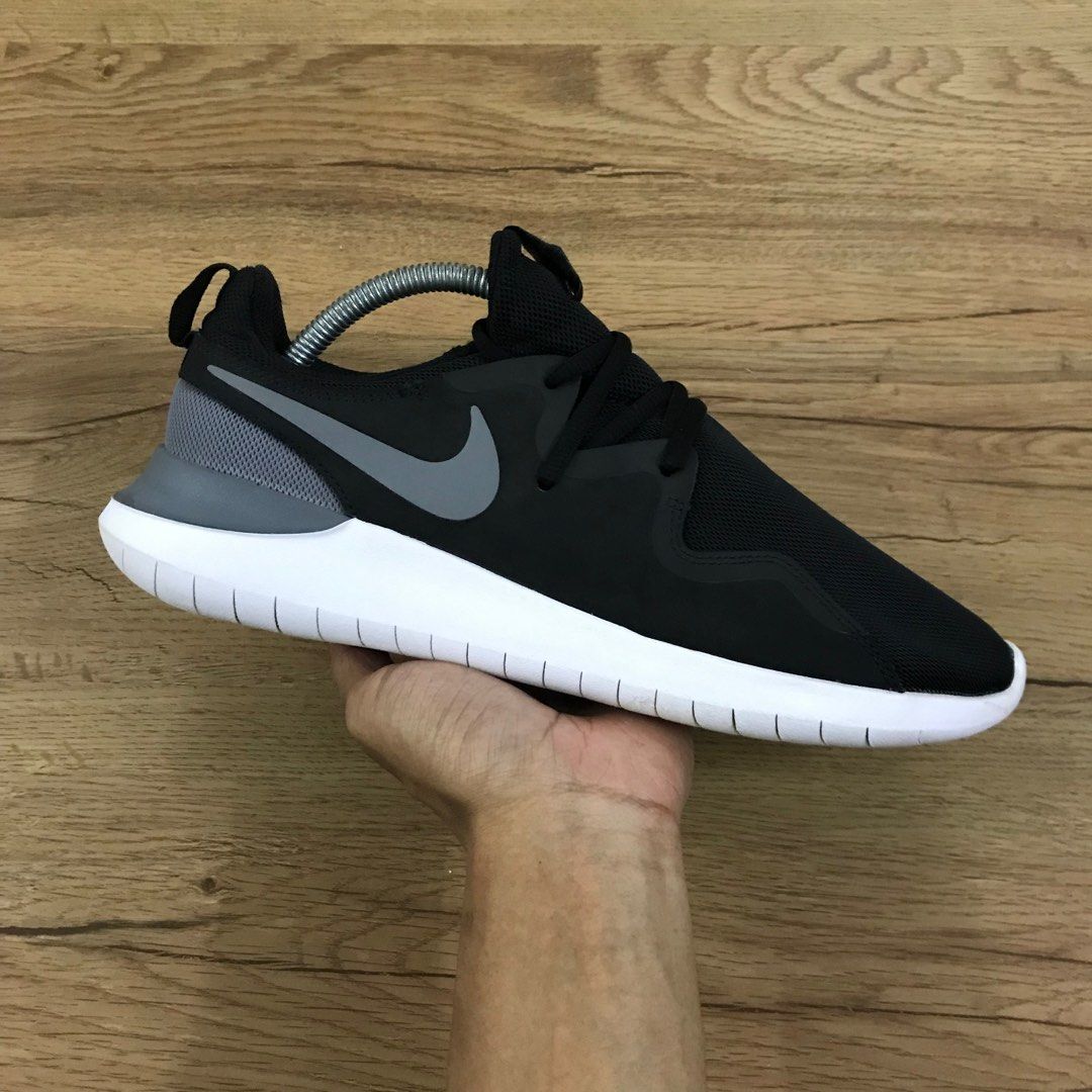 Nike tessen for men sale