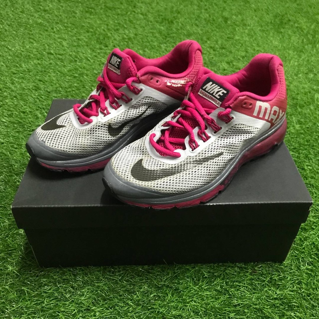 nike air max excellerate 2