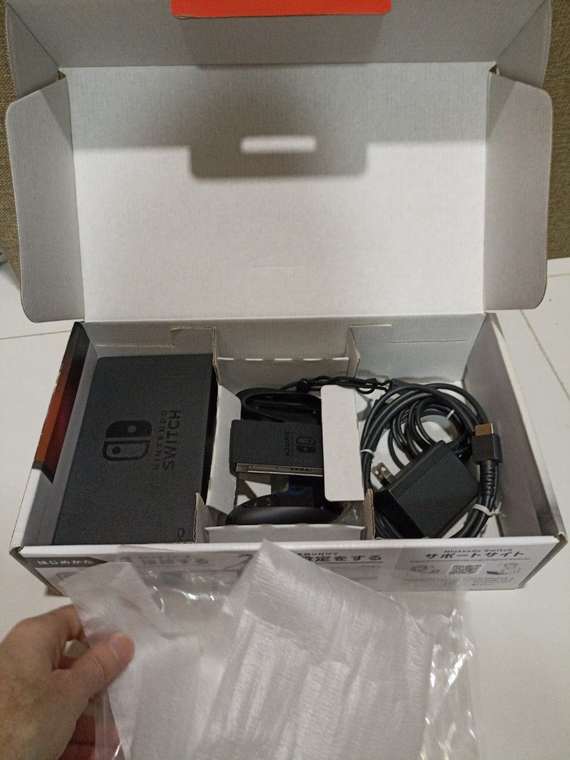 Nintendo Switch Full set with Box and Accessories, Video Gaming ...