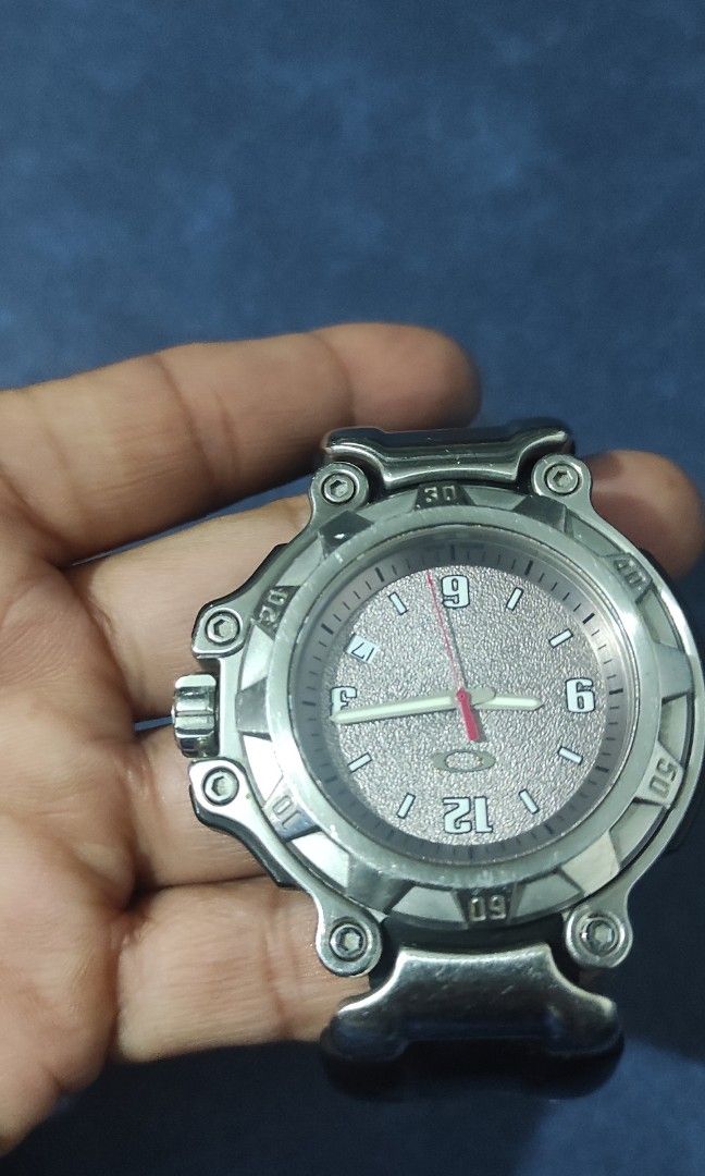 Oakley swiss outlet made watch