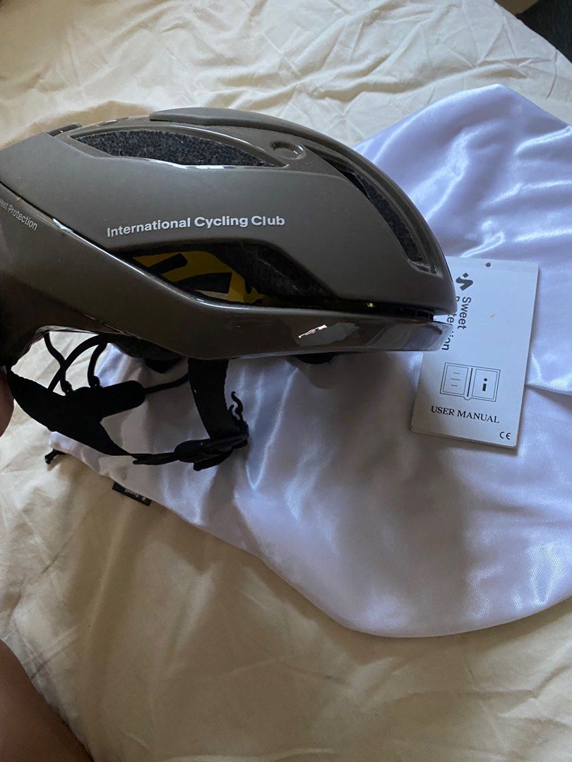 Pas Normal x sweet protection MIPS dark olive helmet ✨ (Category: Bicycles) located in Marikina City. Submitted by vintagebackyard (Listing ID 1212715484, Image 2). Description: Like new. Used thrice..