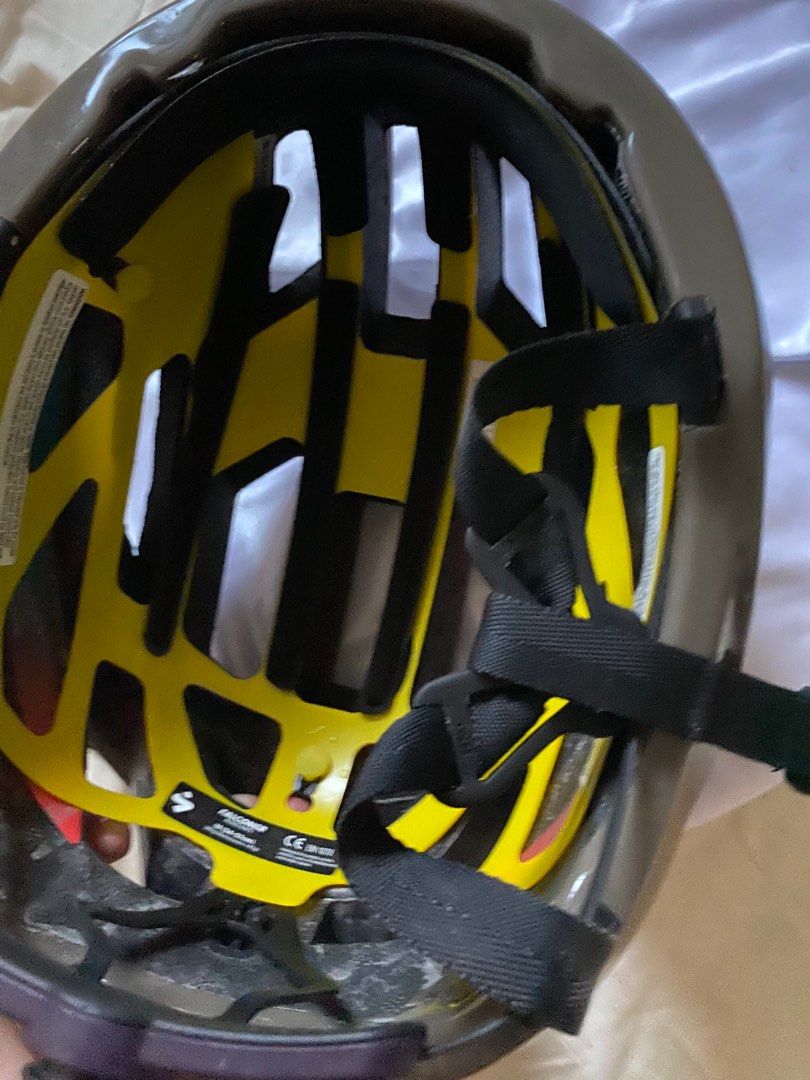 Pas Normal x sweet protection MIPS dark olive helmet ✨ (Category: Bicycles) located in Marikina City. Submitted by vintagebackyard (Listing ID 1212715484, Image 3). Description: Like new. Used thrice..