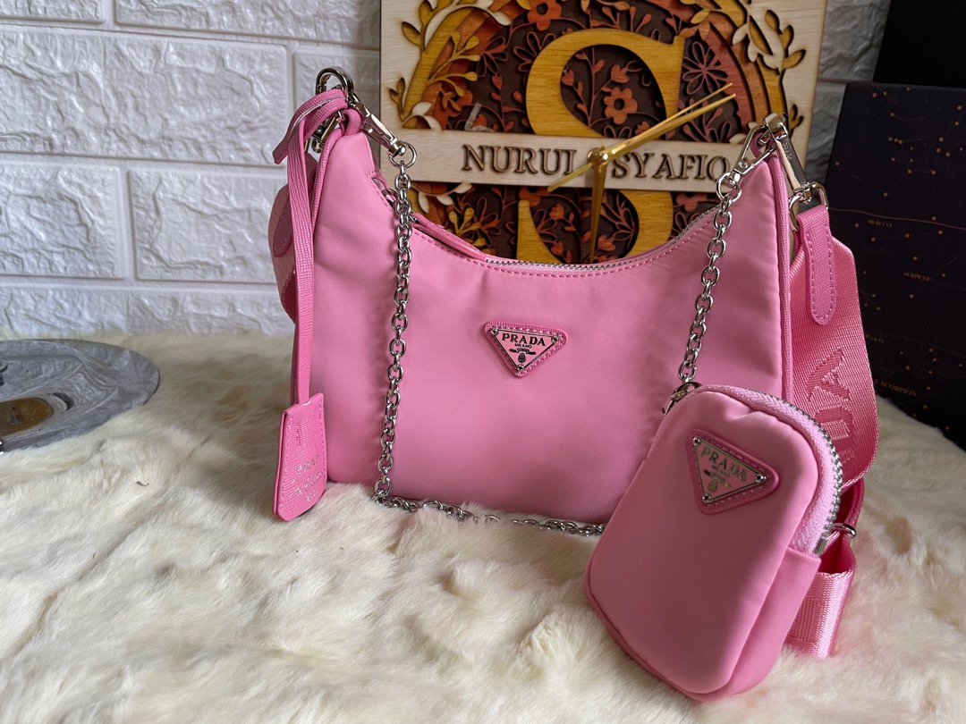 Prada re-edition, Women's Fashion, Bags & Wallets, Cross-body Bags on  Carousell