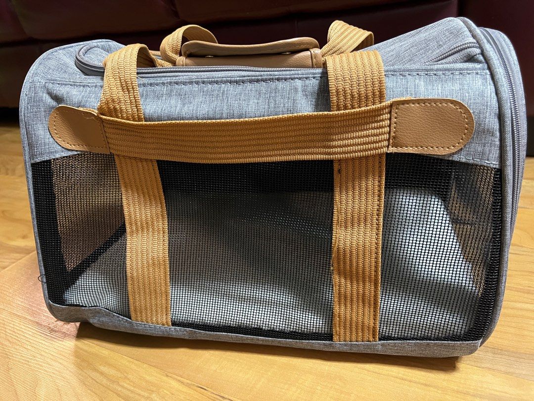 Sherpa element deluxe pet carrier top