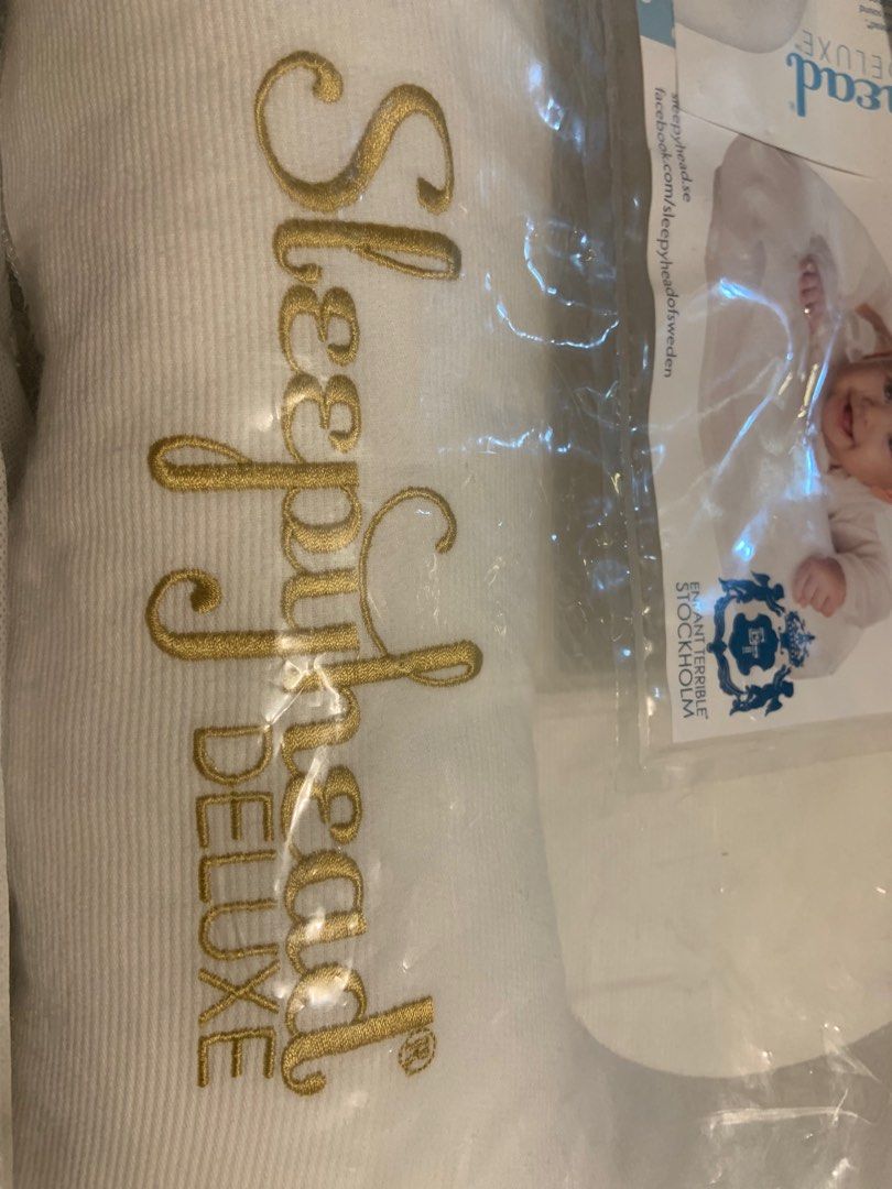 Sleepyhead Deluxe with Second Cover, Babies & Kids, Baby Nursery & Kids