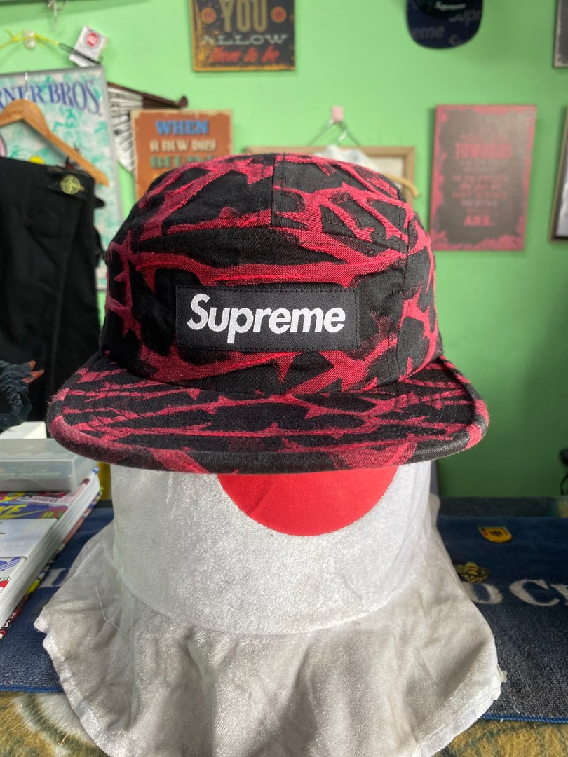 Supreme thorn hat online