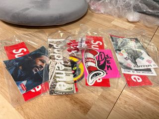 （分類：）位於 。 由 xelected 提交（商品編號 1212721180，圖片 1）。簡介： 。