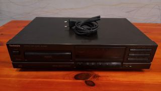 Technics Compact Disc Player SL-PG340