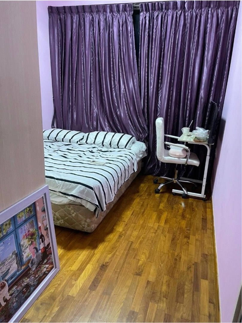 (Category: ) located in . Submitted by megz5 (Listing ID 1212809638, Image 1). Description: .