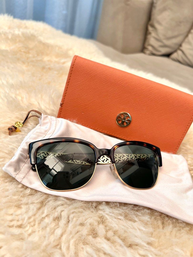 Tory Burch Luxury Eyewear Sunglasses, Women's Fashion, Watches &  Accessories, Sunglasses & Eyewear on Carousell