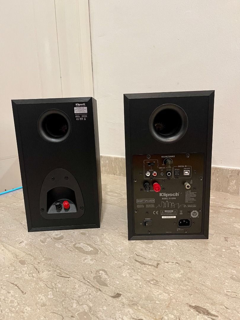 Ultimate Klipsch Bundle! R15PM (powered) Bookshelf Speakers, Reference