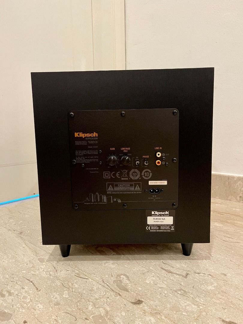 Ultimate Klipsch Bundle! R15PM (powered) Bookshelf Speakers, Reference