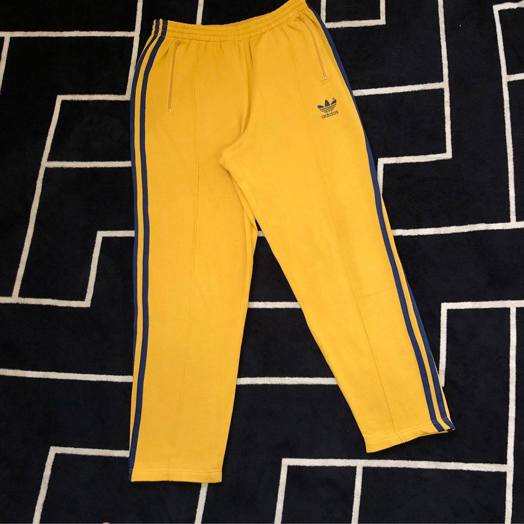 Vintage Adidas Pants, Men's Fashion, Bottoms, Joggers on Carousell