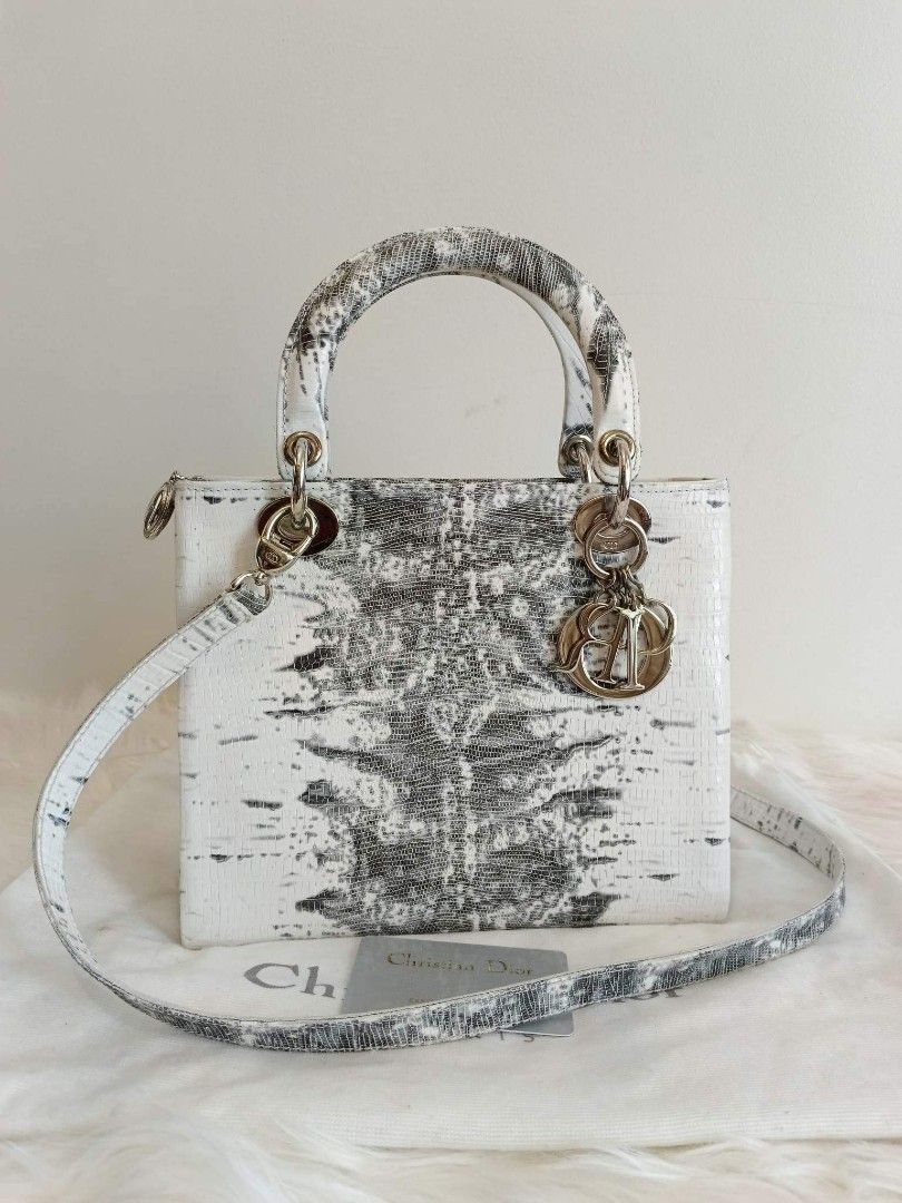 Vintage dior (Category: Luxury Bags & Wallets) located in Butuan. Submitted by jen_pre (Listing ID 1212657753, Image 1). Description: Discription:RU 1928 Model: Authentic Christian Dior Lady Vintage Bag Material:Leather Inclusions: dustbag and Card Dimensions:24 x 20cm x 11cm Rank: A Origin: ITALY Lizard Skin leather.