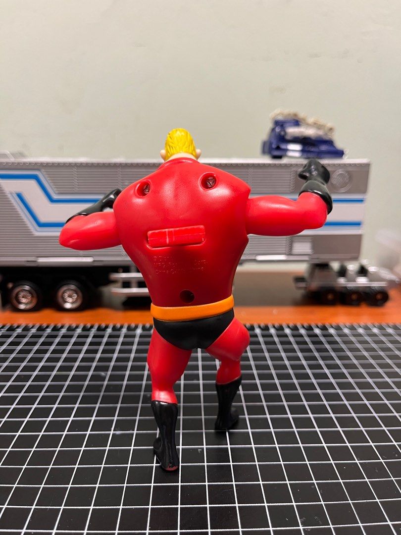 vintage-mcdonald-mcd-2004-mr-incredible-the-incredibles-hobbies-toys