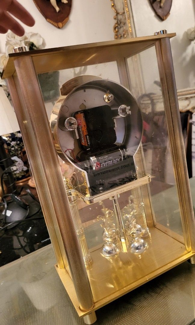 Vintage seiko table clock, Hobbies & Toys, Memorabilia & Collectibles