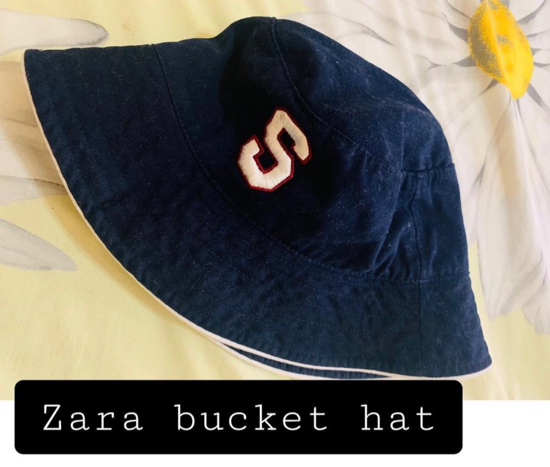 Zara bucket hat, Women's Fashion, Watches & Accessories, Hats & Beanies