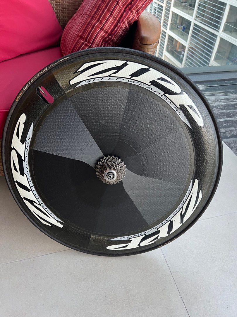 Zipp disc wheel, Sports Equipment, Bicycles & Parts, Parts