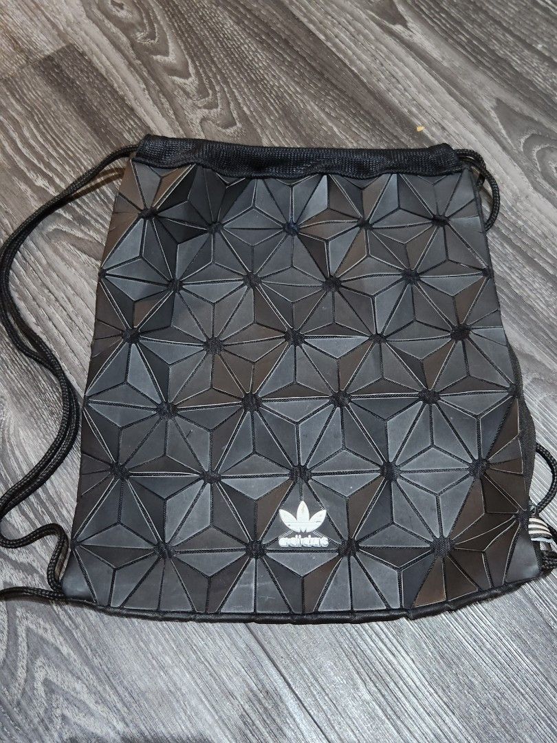 Adidas drawstring top bag silver