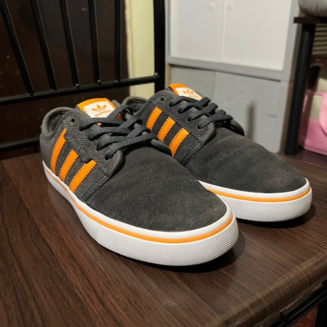 ADIDAS SEELEY