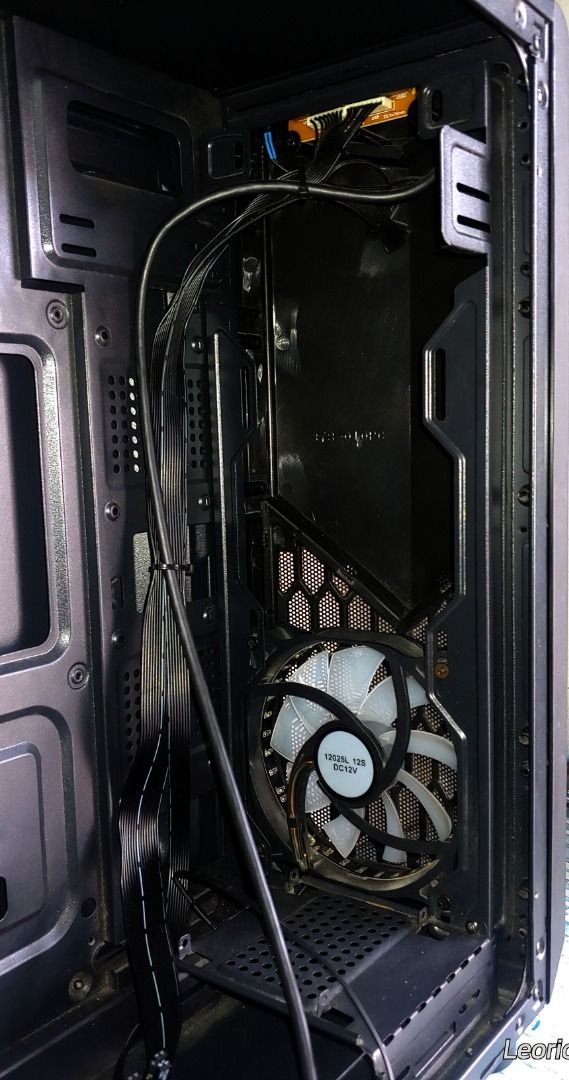 Aerocool Tomahawk A | mid tower case, Computers & Tech, Parts ...