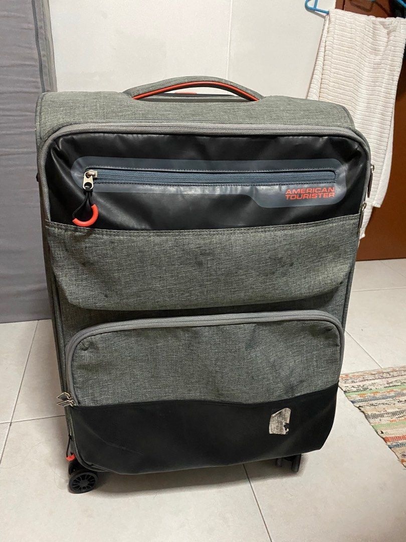 American tourister timo spinner 2025