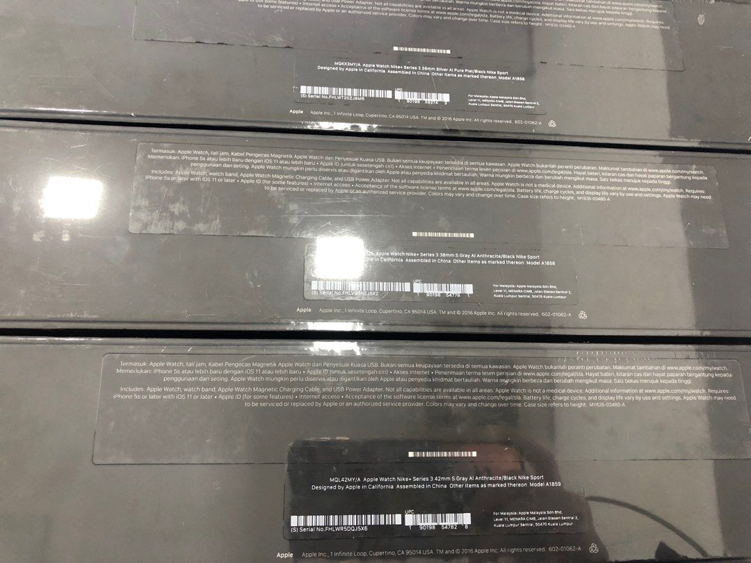 Apple Watch Nike Series 3 GPS 38mm 42mm Space Gray Aluminum