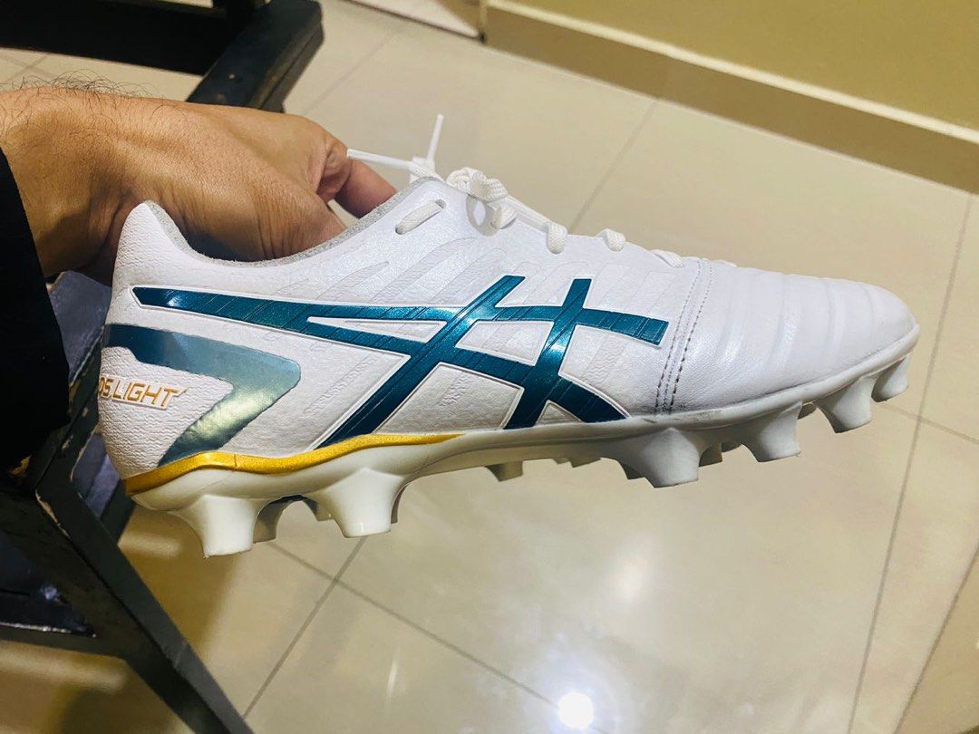 Asics DS Light Wide Men s Fashion Footwear Boots on Carousell