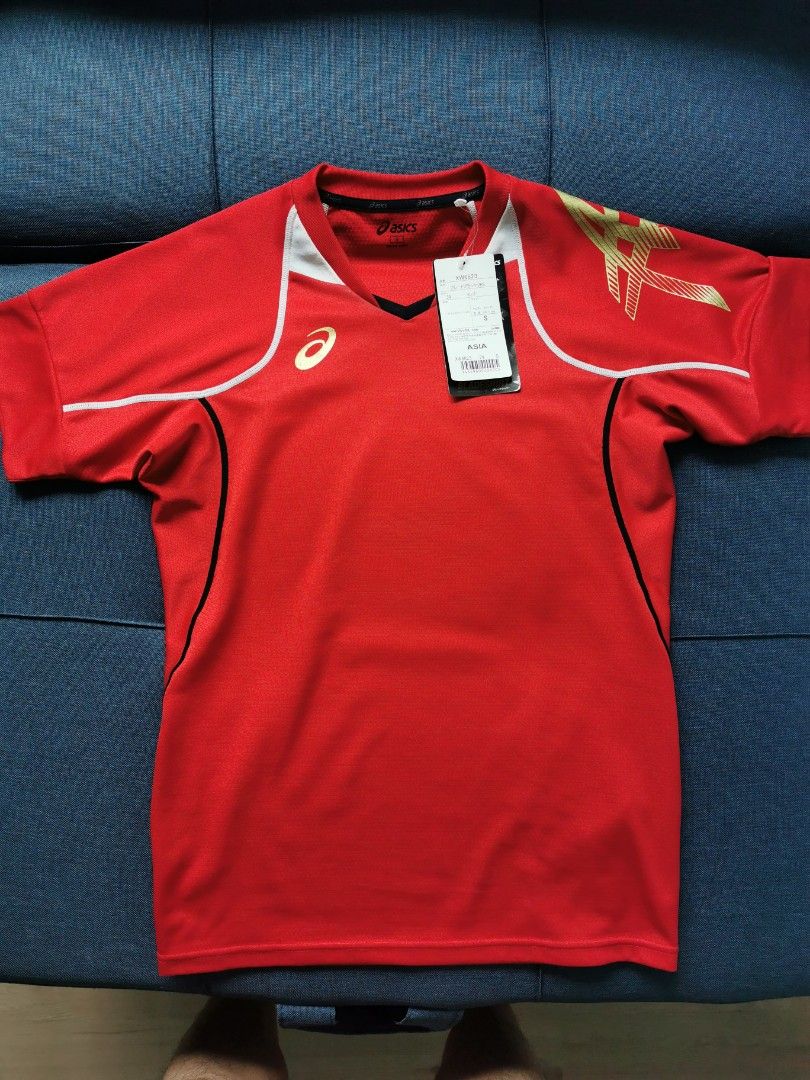 Asics Jersey Volleyball, Men's Fashion, Activewear on Carousell
