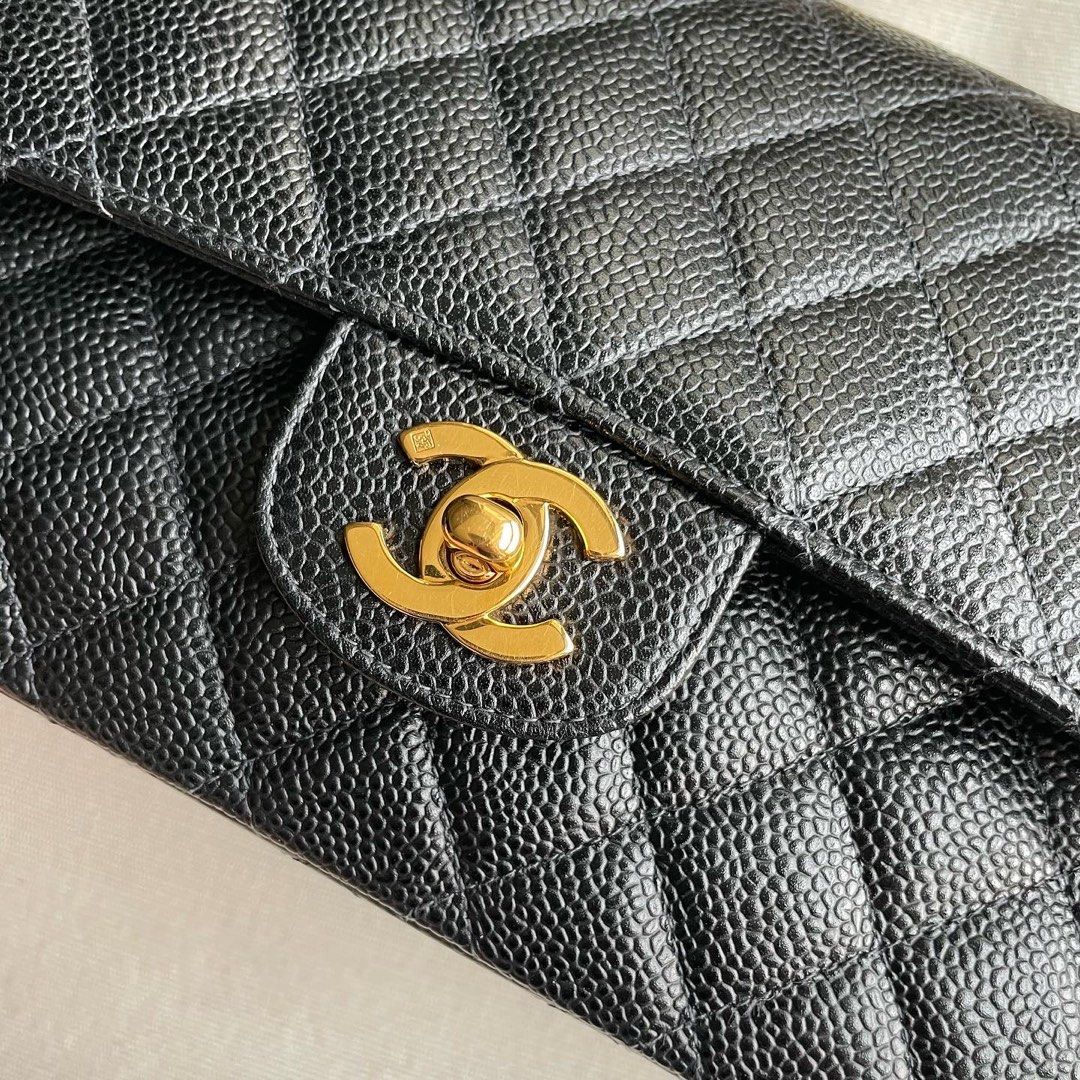AUTHENTIC CHANEL Caviar Medium 10 Classic Flap Bag 24k Gold Hardware 💙  FULL BOX SET ‼️ FIXED PRICE